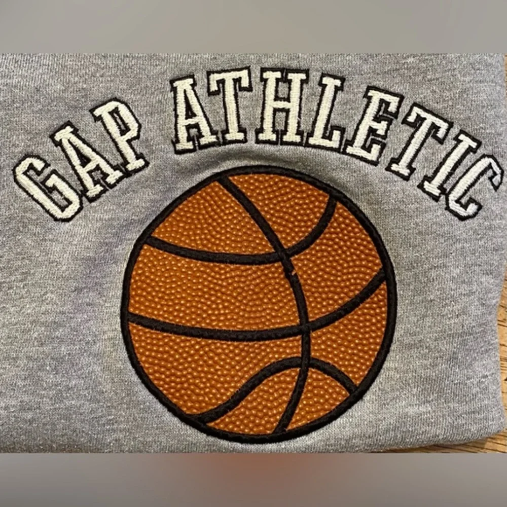 Vintage Gap Kid’s XS Gray “Gap Athletic” Basketball Graphic Cotton/Poly Pullover